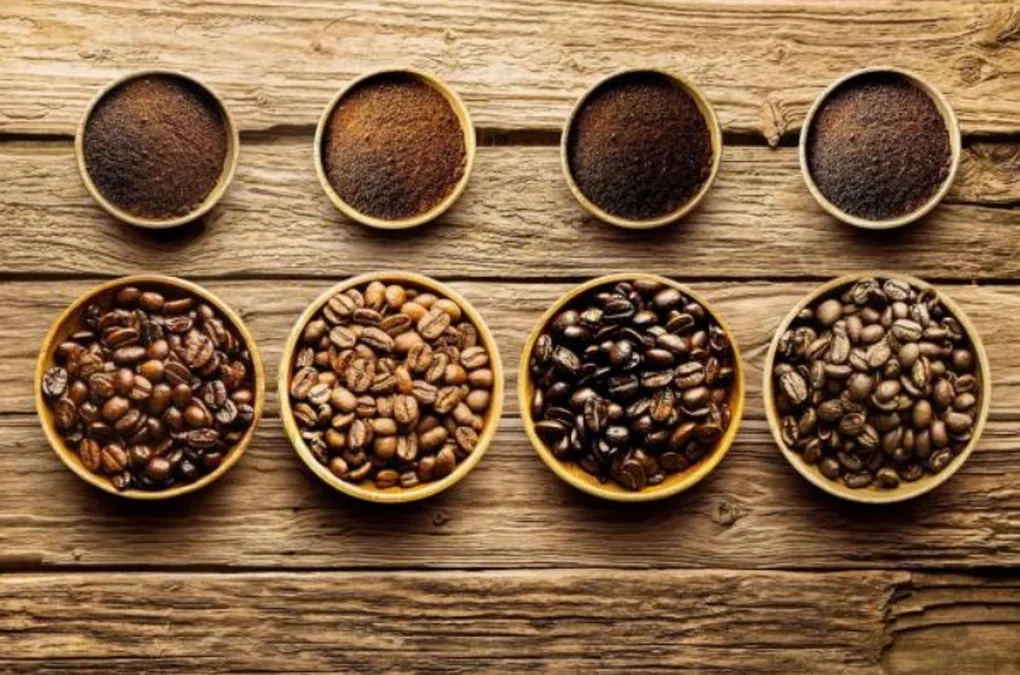 Caffeine là gì? Khám phá lợi ích và tác hại của chất này